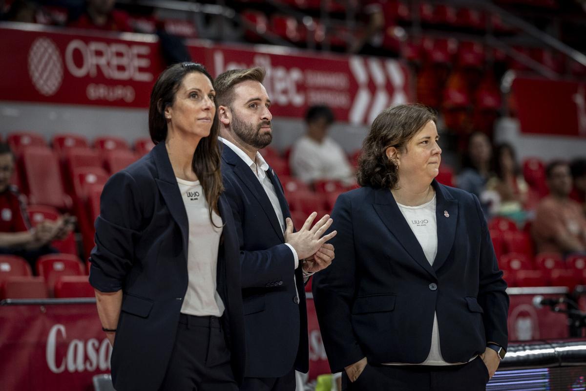 CASADEMONT ZARAGOZA FEMENINO - ESTEPONA EN CUARTOS DE FINAL DE LA LIGA DE BALONCESTO FEMENINA