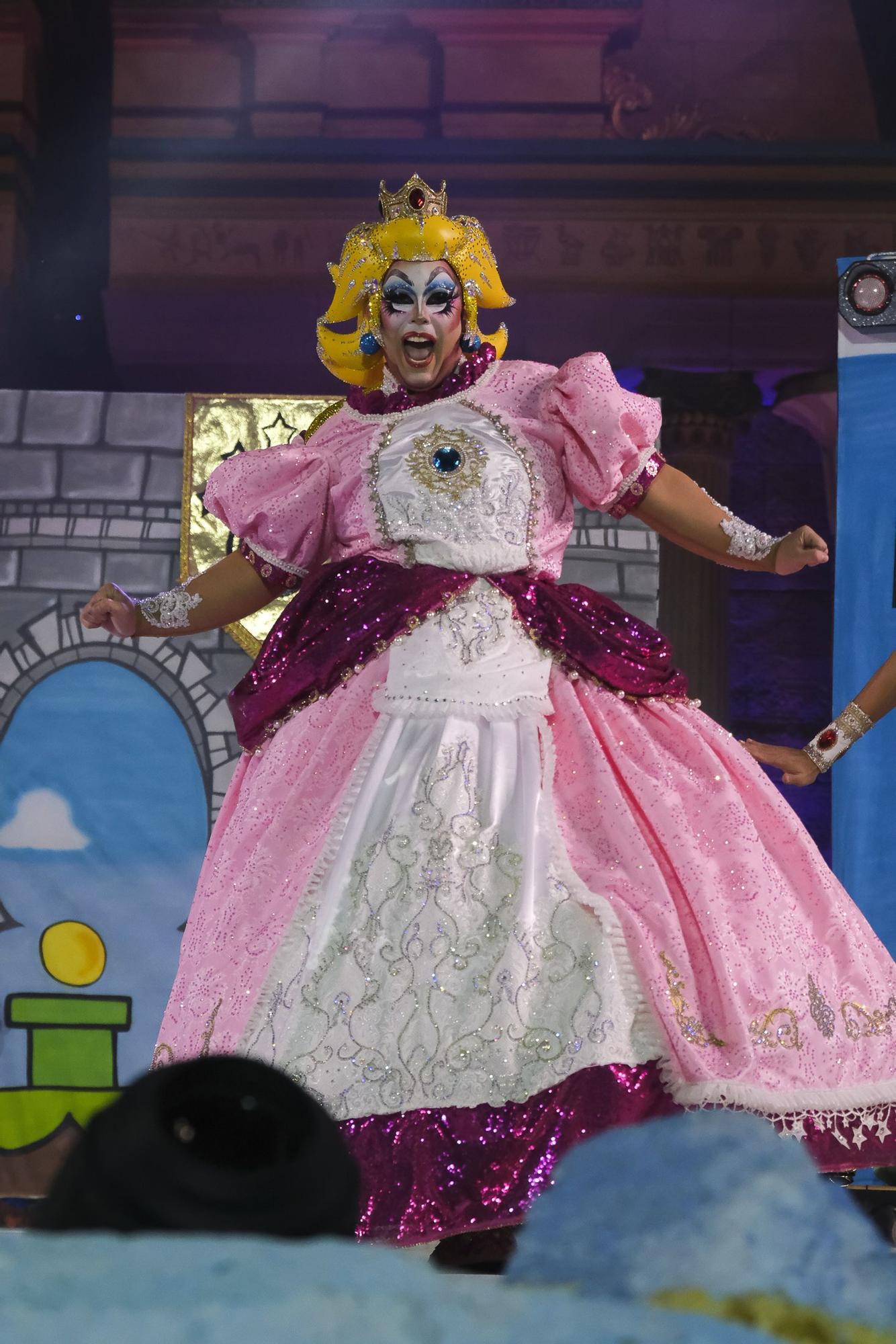 Actuación de Drag Lemnos en la Gala Drag del Carnaval de Las Palmas 2022