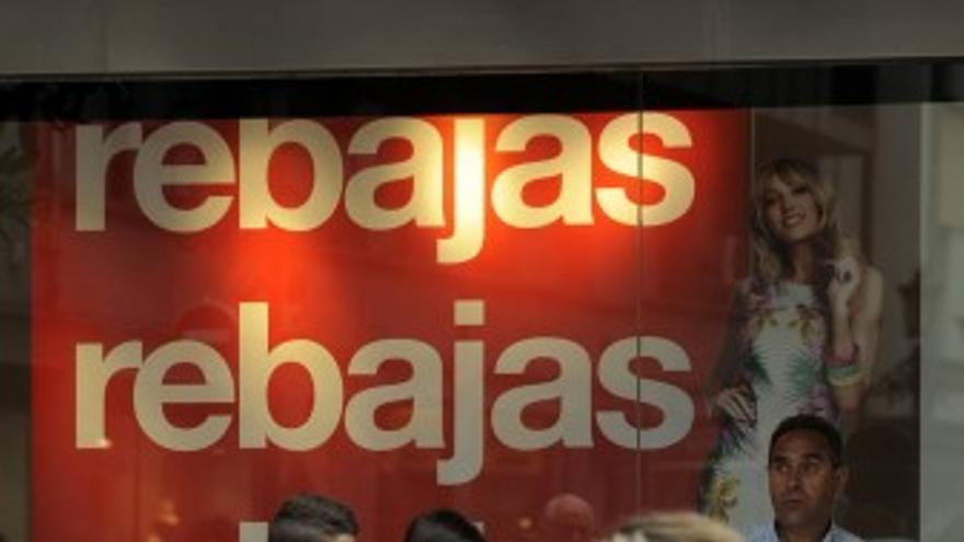 Las rebajas generarán 1.866 contrataciones en la región, el 6% más que en 2021