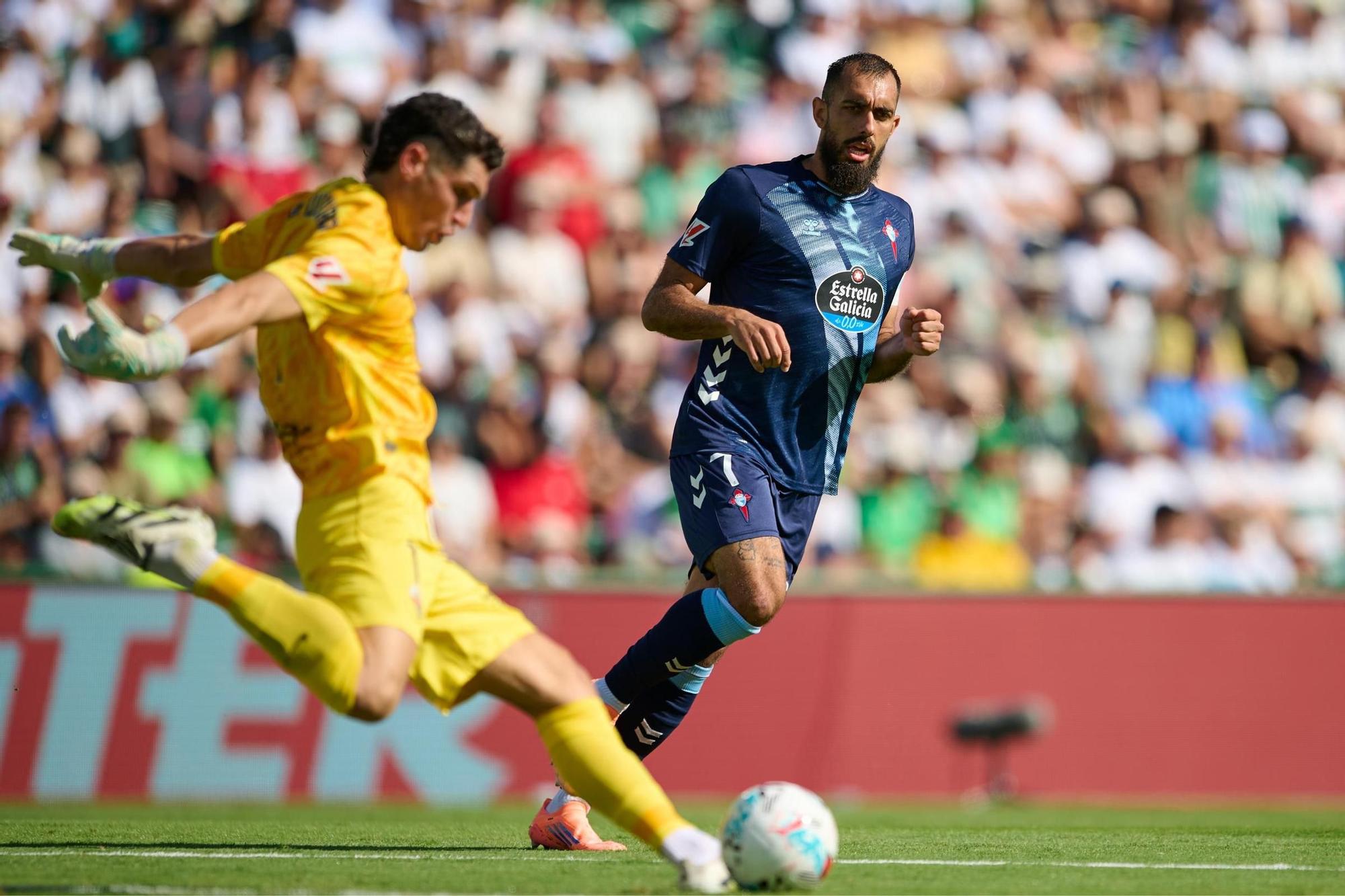 Las imágenes del Elche-Celta