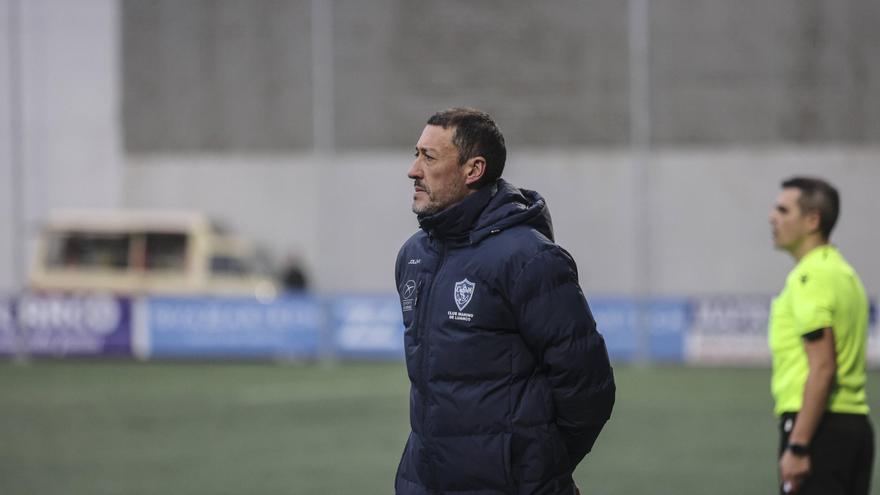 Un entrenador con pasado en el Sporting, en la pole para dirigir al Marino