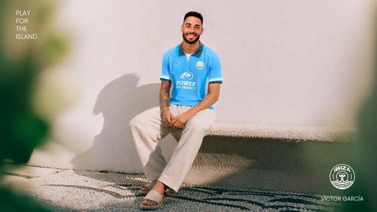 Víctor García, nuevo jugador del Ibiza.