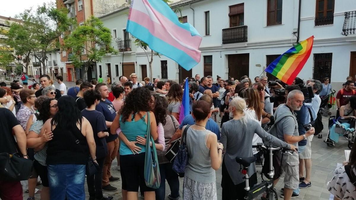 Concentración contra las agresiones homófobas en Valencia en 2018.
