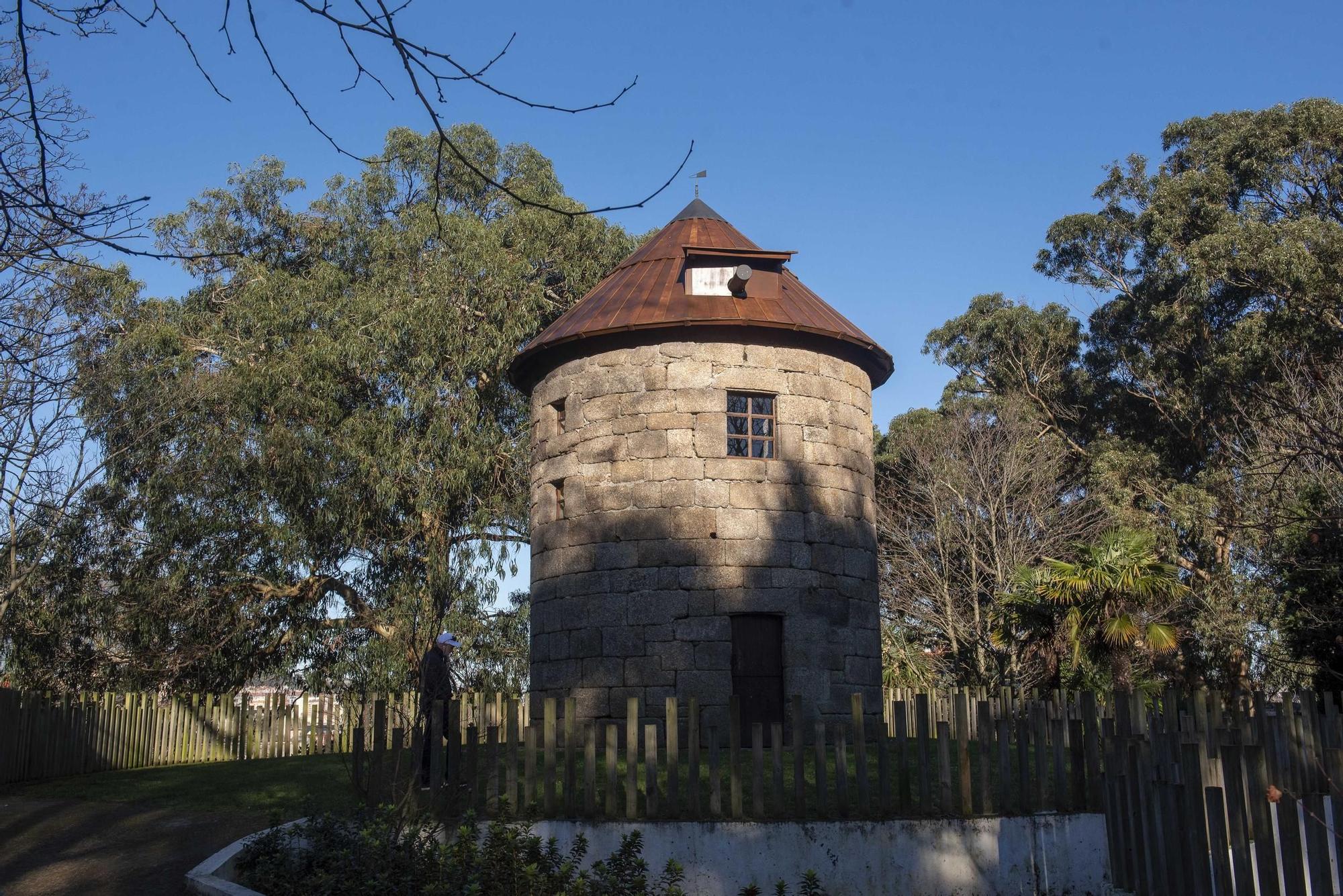 Completada la restauración del molino del parque de Santa Margarita