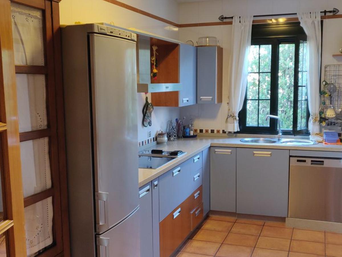 Cocina de casa en Punta Umbría, Huelva