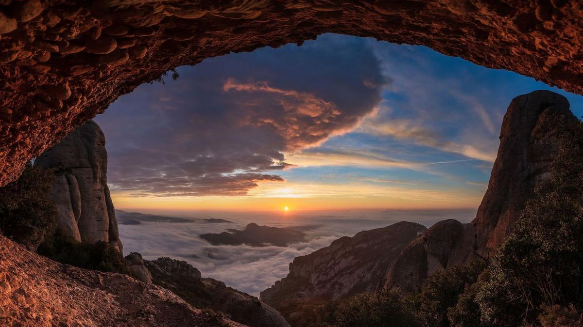 Les mil cares de Montserrat en un clic | FOTO DE XAVIER PRAT