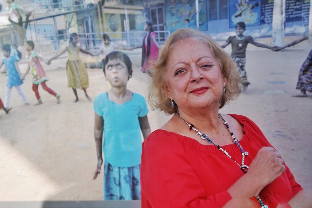 Cristina García Rodero mira a la India en la Playa de San Juan