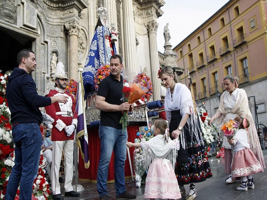 Ofrenda de flores a la Fuensanta