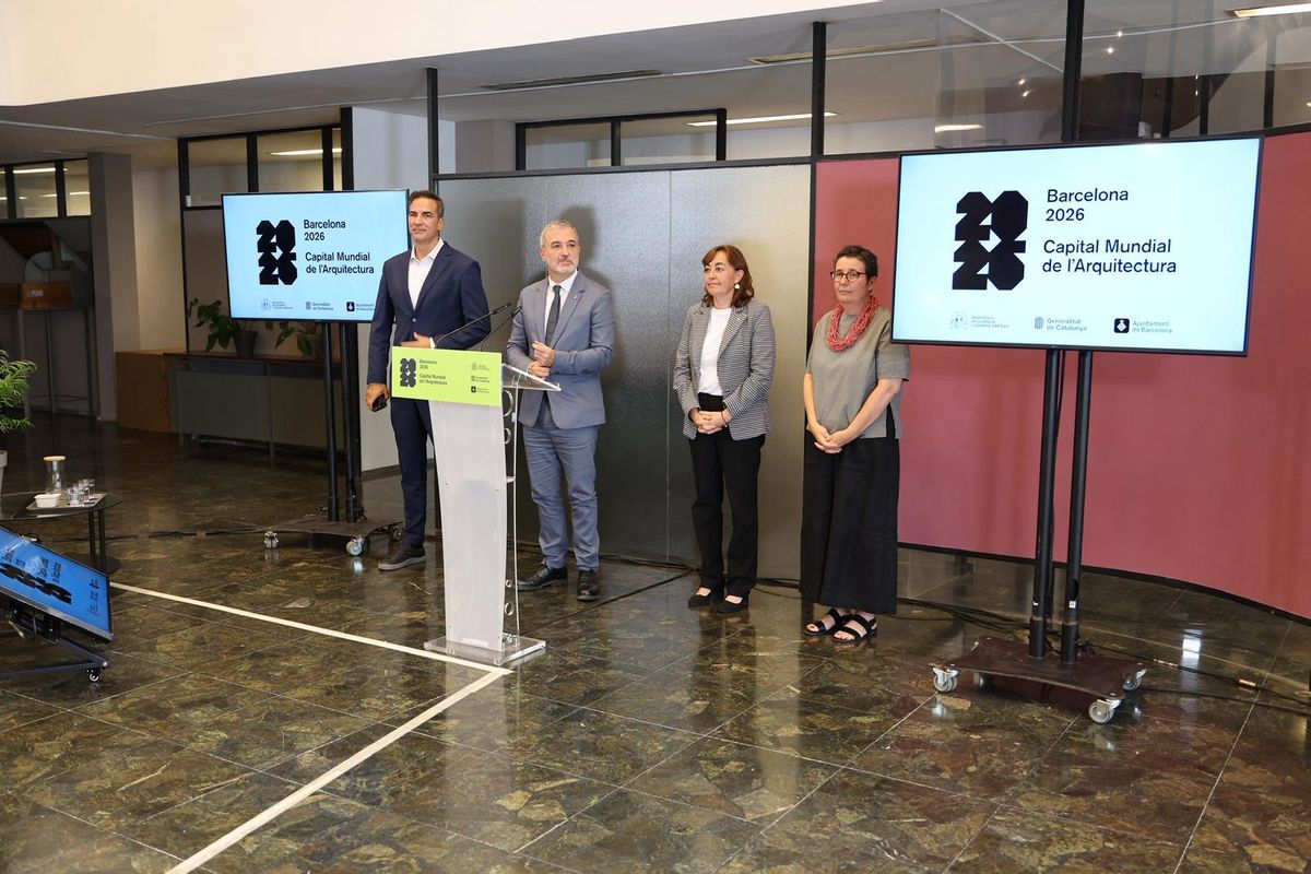 Presentación del avance de la programación de Barcelona 2026. Capital Mundial de lArquitectura, con Jaume Collboni, Sílvia Paneque, Iñaqui Carnicero y Maria Buhigas.