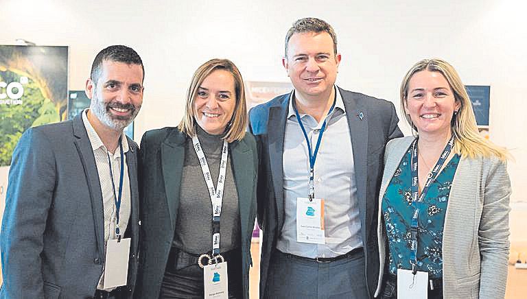 Adrián Quirós, Juan Carlos Miralles, Marga Alemany y Sonia Gilabert, de THB y Blue Hotels.