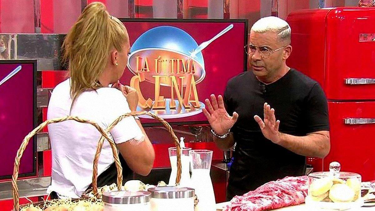 Jorge Javier Vázquez y Belén Esteban en 'La última cena' / MEDIASET