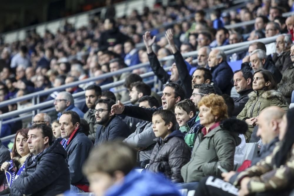 El partido entre el Real Oviedo y el Alcorcón, en imágenes