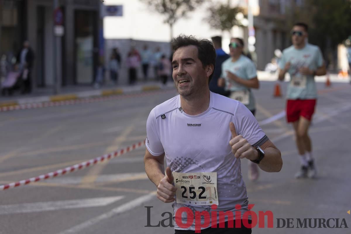 Carrera '10K Assota por ti' en Caravaca (salida y giro primera vuelta)