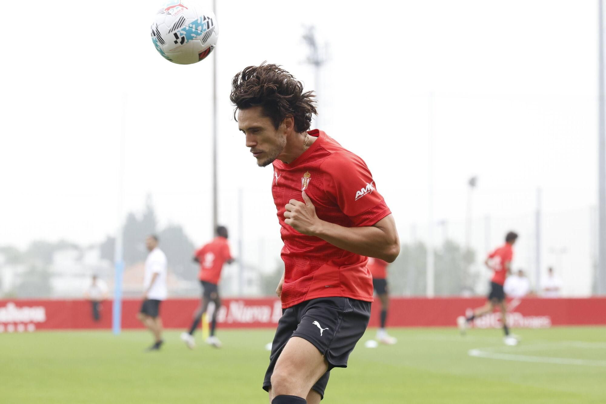 EN IMÁGENES: Primer entrenamiento de Sporting tras el regreso de las vacaciones