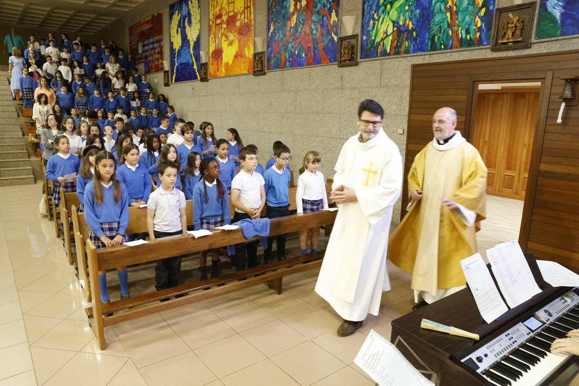 Así fue la celebración de los 60 años del colegio La Milagrosa de Gijón (en imágenes)