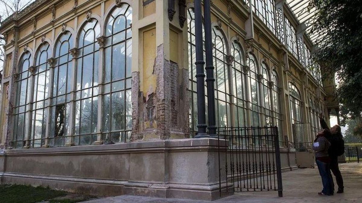 L’Hivernacle de la Ciutadella de Barcelona es rehabilitarà per fi al juliol L’Hivernacle de la Ciutadella de Barcelona es rehabilitarà per fi al juliol