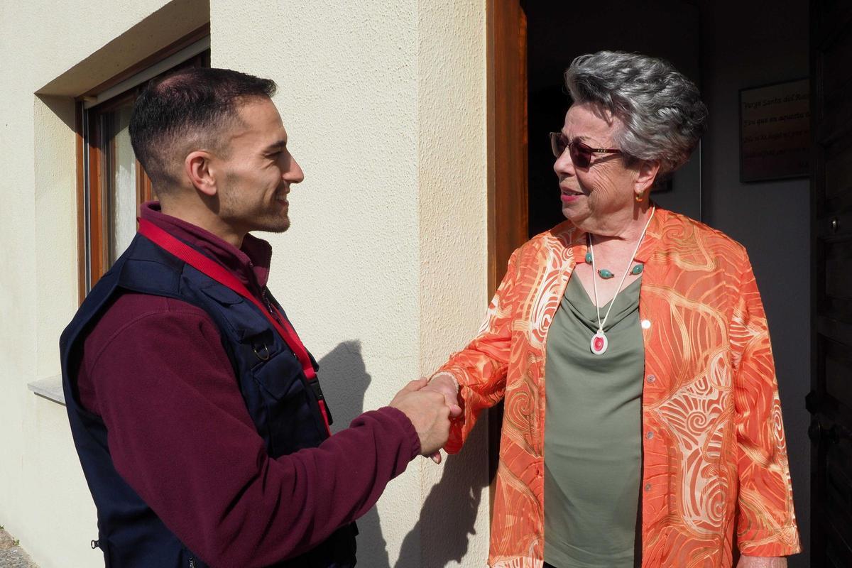 La Diputació de Girona renova el Servei Local de Teleassistència amb més reforç emocional