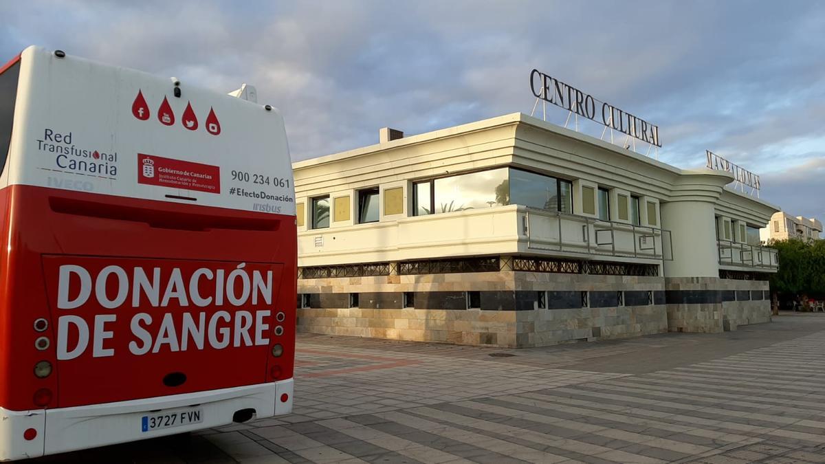 Unidad móvil del ICHH en San Bartolomé de Tirajana