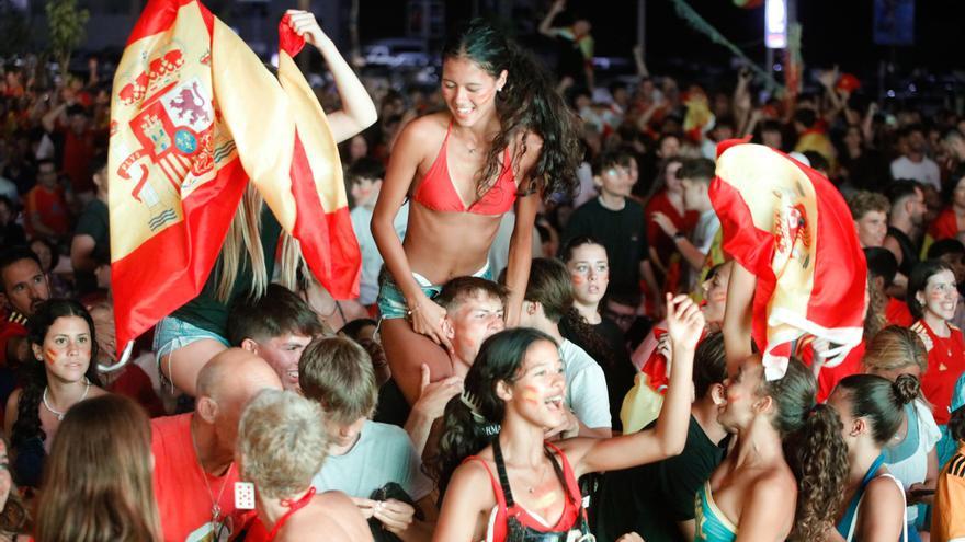 Ibiza estalla de la alegría con el triunfo de España en la Eurocopa