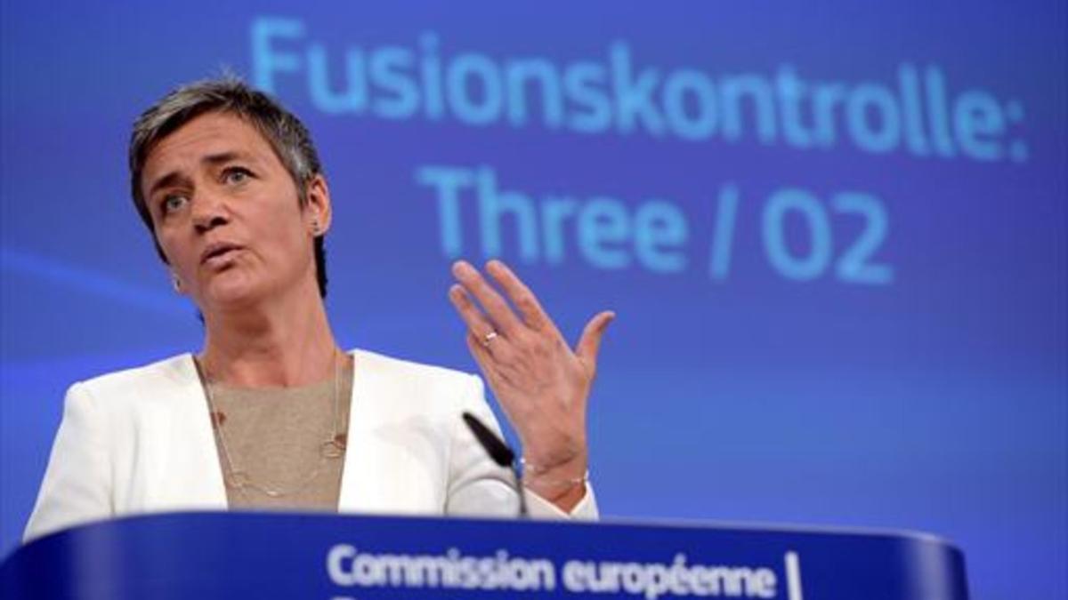 La candidata europea de Competencia, Margrethe Vestager, comparece ante los medios, ayer, en Bruselas.