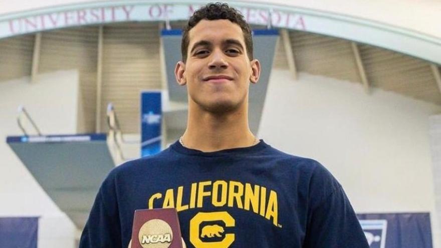 Hugo González brilla en las Finales universitarias de natación en Estados Unidos