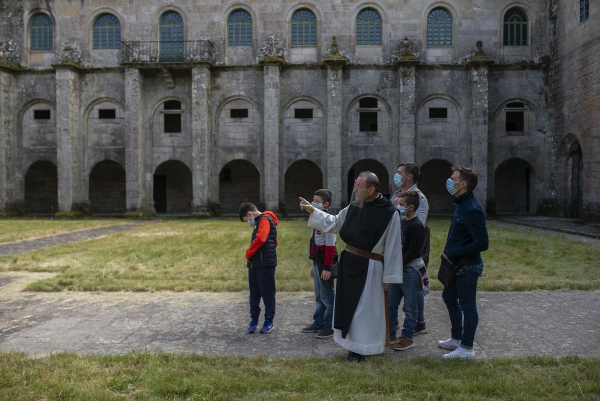 El monasterio de Oseira, con origen en el siglo XII, tiene tres claustros. // Brais Lorenzo
