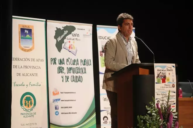 Mazón sostiene que “quien tiene que tutelar la libertad educativa la agrede” en alusión al Consell