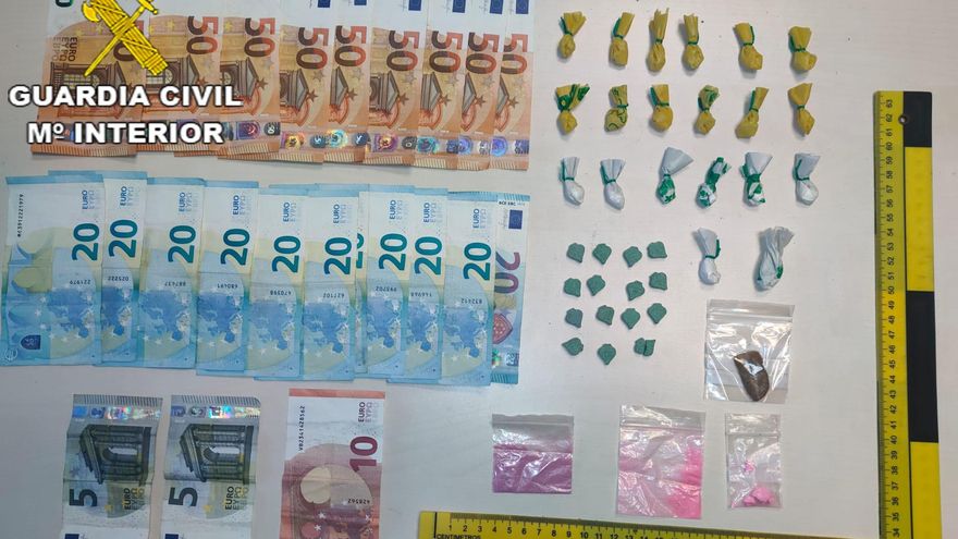 Detenido en una playa de Cádiz con &quot;un surtido de drogas&quot;: mdma, cocaína, hachís, tusi y éxtasis