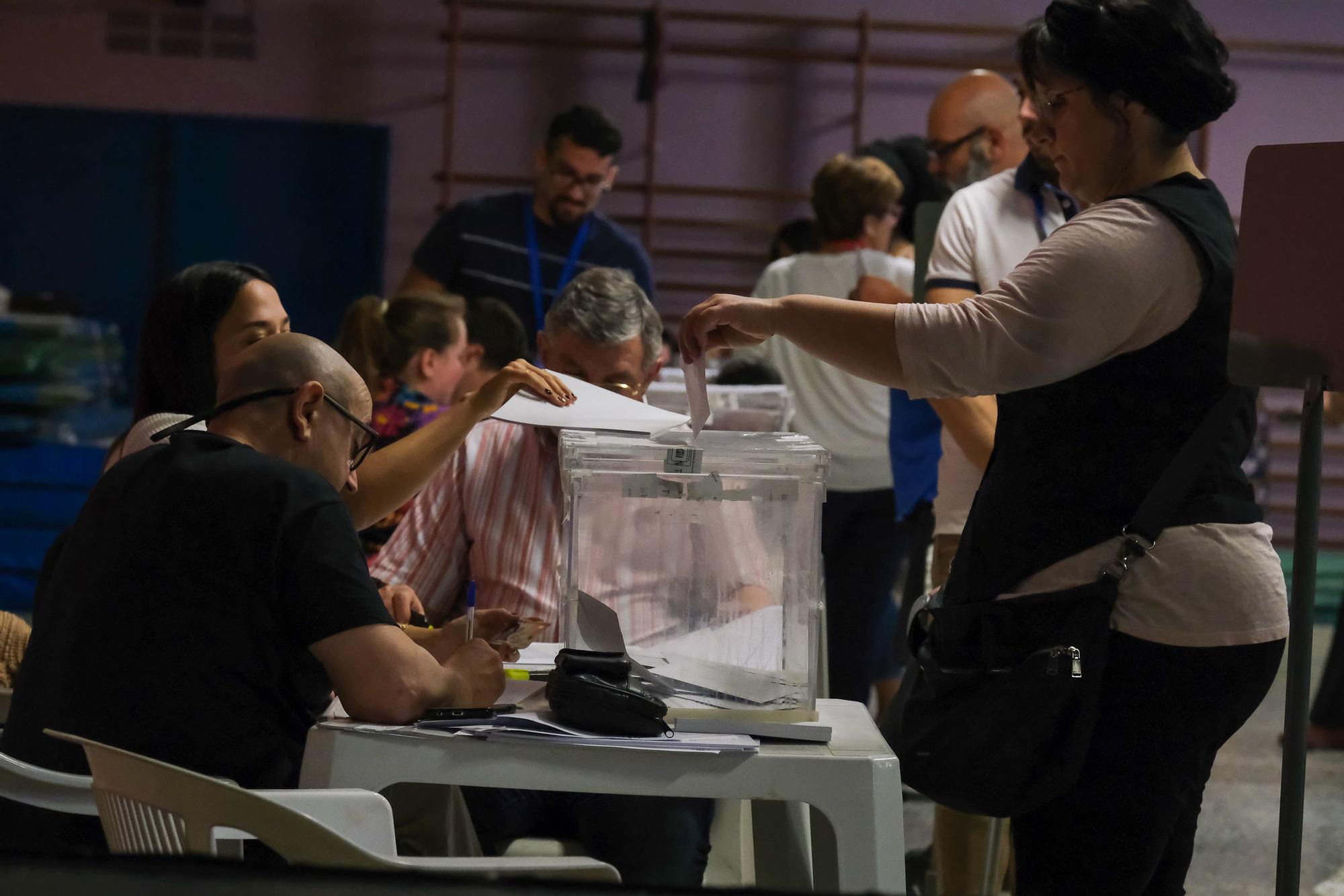 Elecciones municipales 28M | La jornada electoral de Málaga, en imágenes