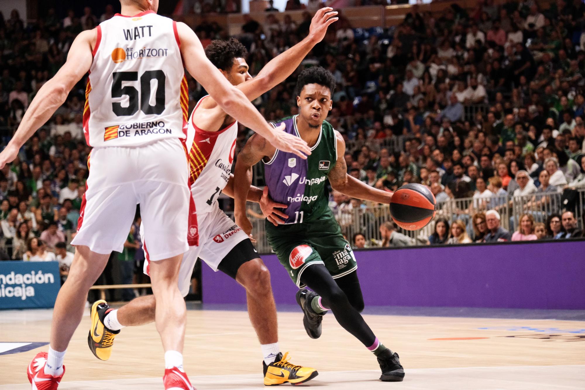 13/4/24 - Malaga - Palacio Deportes Jose Maria Martin Carpena.  Basquetbol LIGA ACB UNICAJA vs ZARAGOZA :  (Fotografía: Gregorio Marrero / La Opinion)