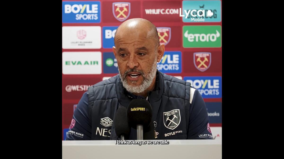 La 'riña' entre Paco Jémez y Nuno en el banquillo del West Ham: ¡Vaya genio!