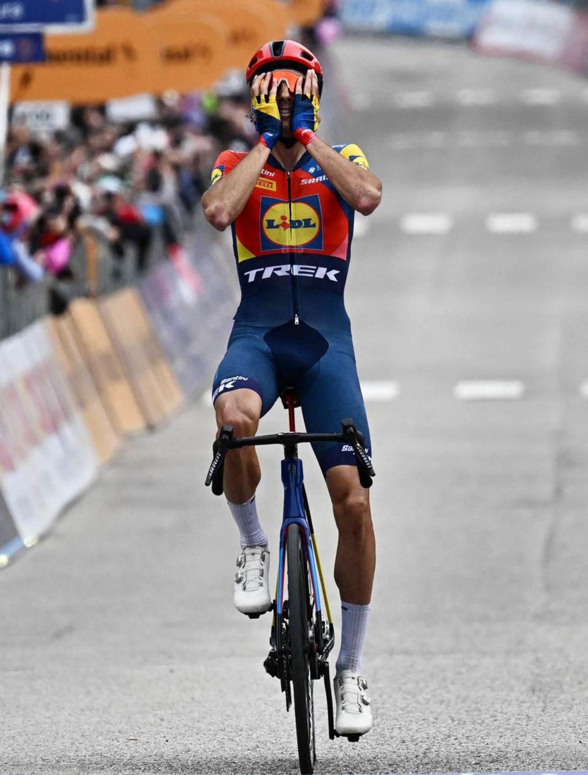 Carlos Verona aconsegueix una victòria per al record Carlos Verona aconsegueix una victòria per al record