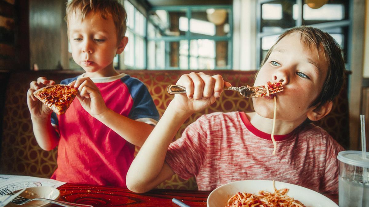 No solo te afecta lo que comes, también lo que comiste de niño.