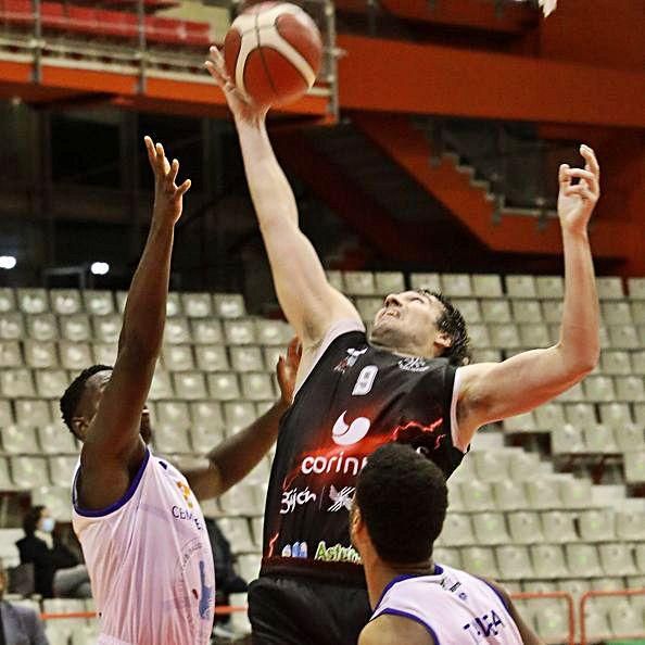 Marcos Portález. Lideró al equipo en la faceta reboteadora (178), cifra con la que se situó como sexto jugador can más capturas de la categoría. Tiene el mejor porcentaje de tiro del equipo.