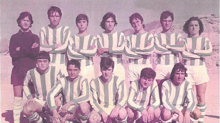 Equipo del Atlético Andalucía en 1972.