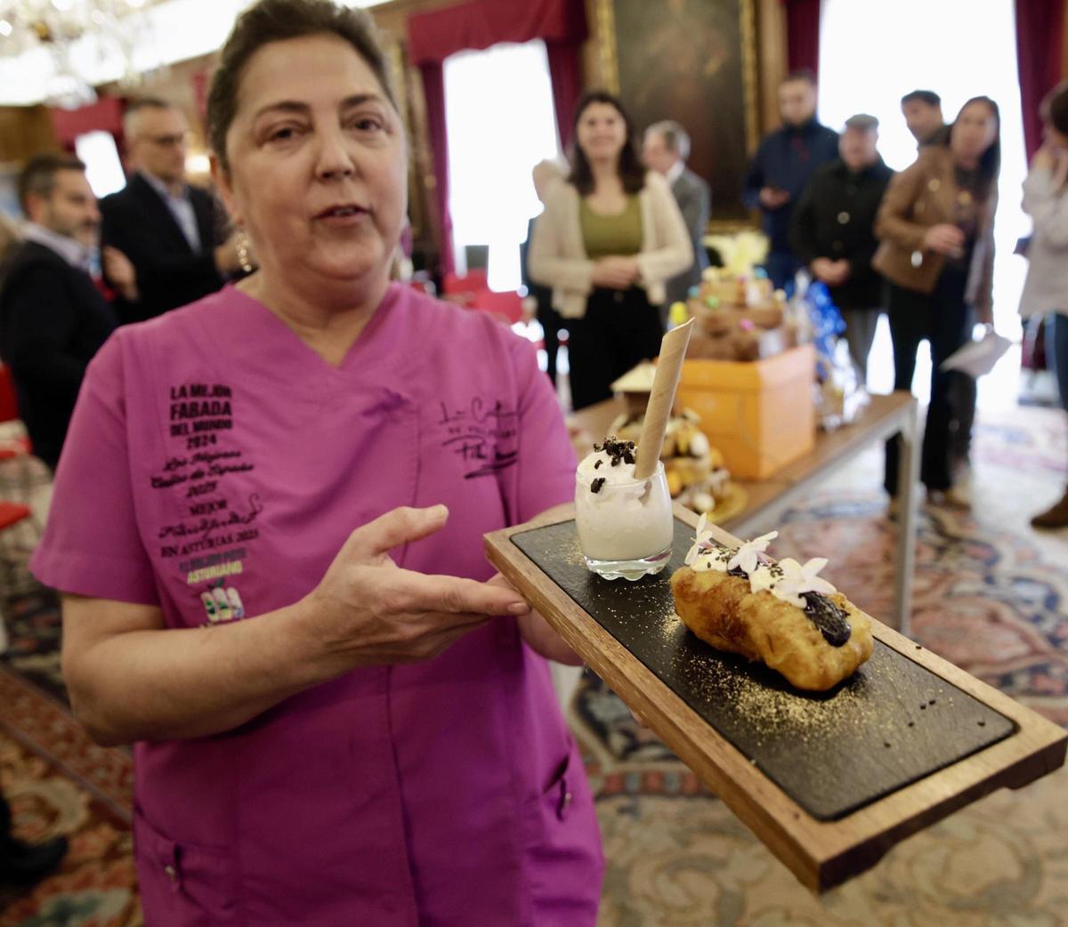 Pilar Meana con su tapa de Semana Santa.