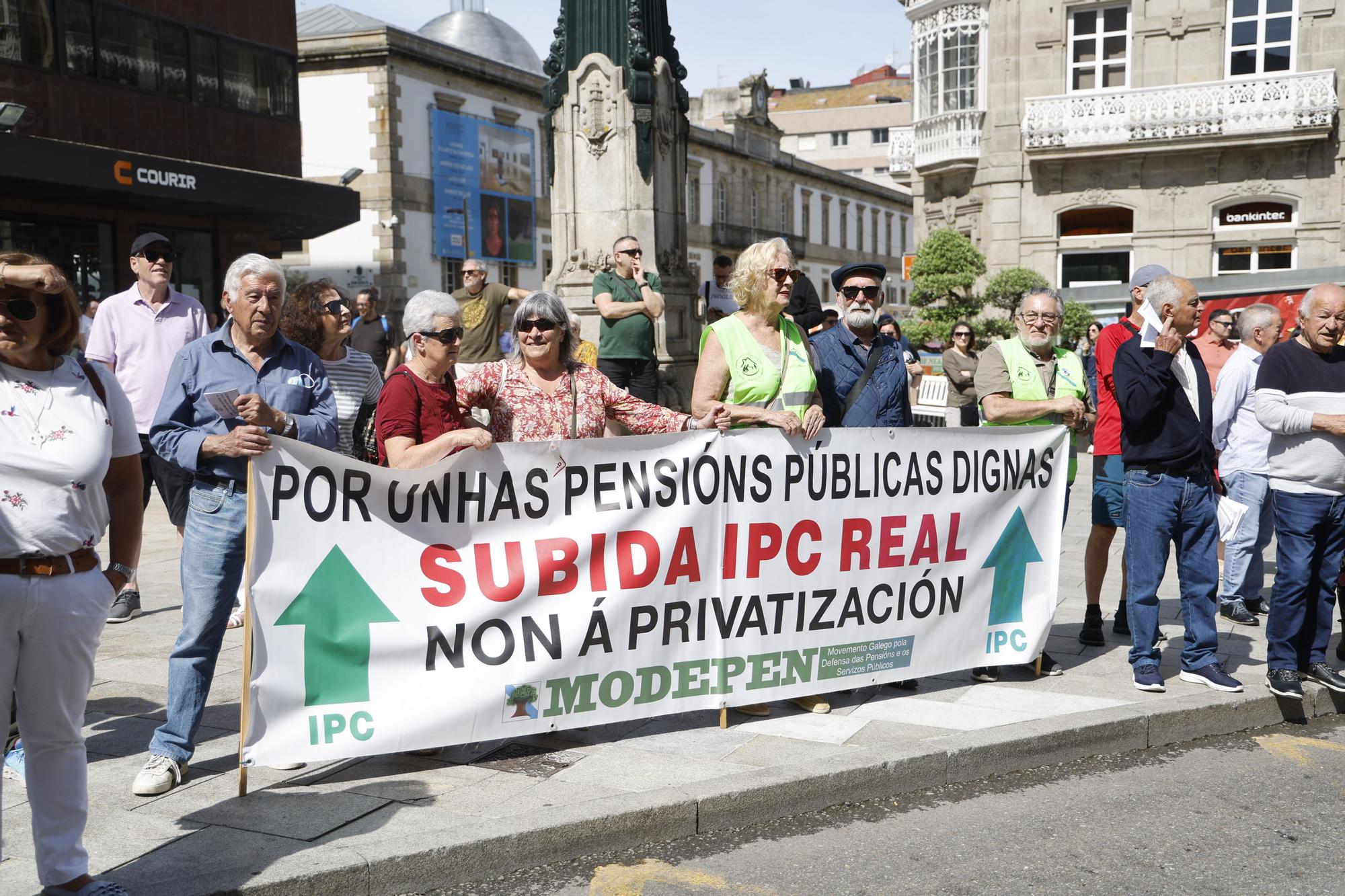 Primero de Mayo: las manifestaciones del Día del Trabajo toman Vigo