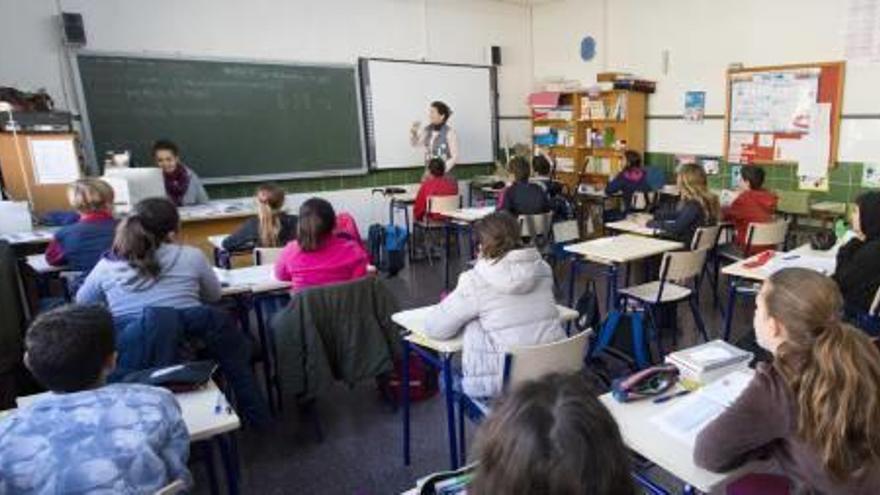 Educación no autorizará nuevas aulas concertadas si hay vacantes en la pública