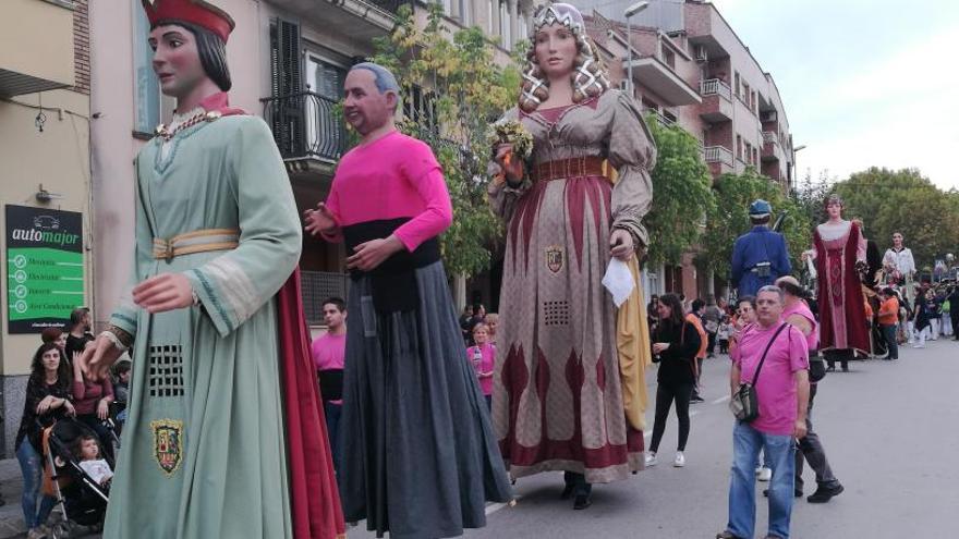 Una cinquantena de gegants porten la trobada Bages-Berguedà a Sant Joan