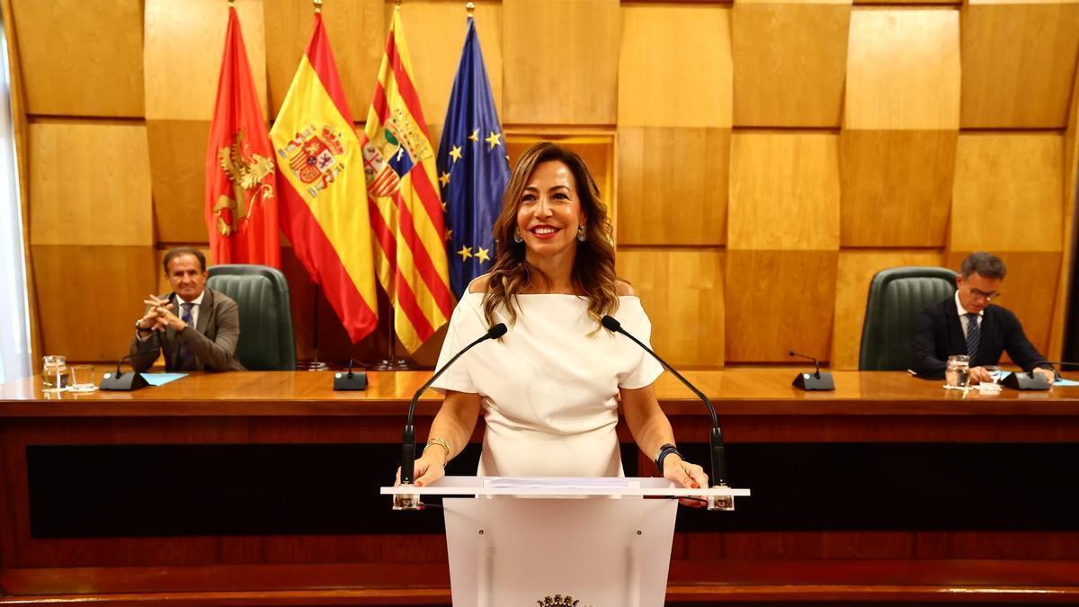 La alcaldesa Natalia Chueca, en el inicio del debate del estado de la ciudad