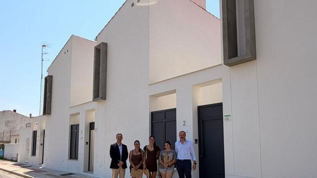 Entrega de llaves en Robledillo de Trujillo.