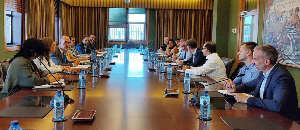 Reunión de la DG Mare con la Autoridad Portuaria de Vigo. |