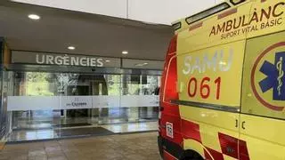 Herido grave un motorista de 17 años al chocar con un coche