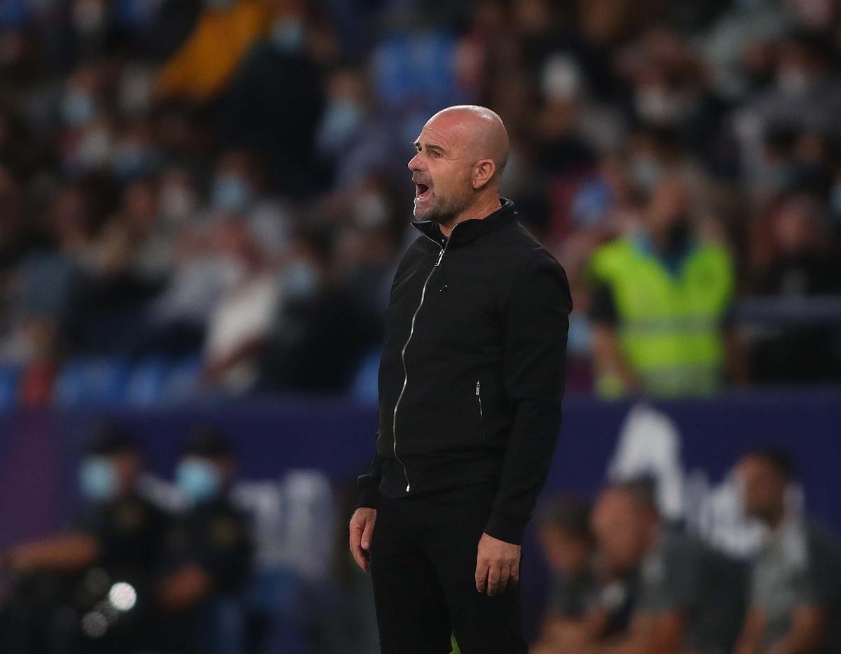 Paco López en el Levante-Celta