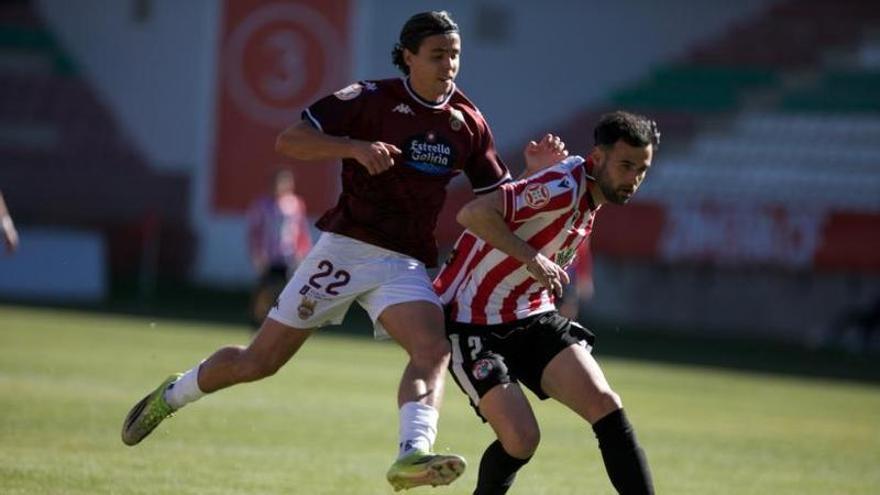 Dos errores groseros condenan al Pontevedra en Zamora (2-1)