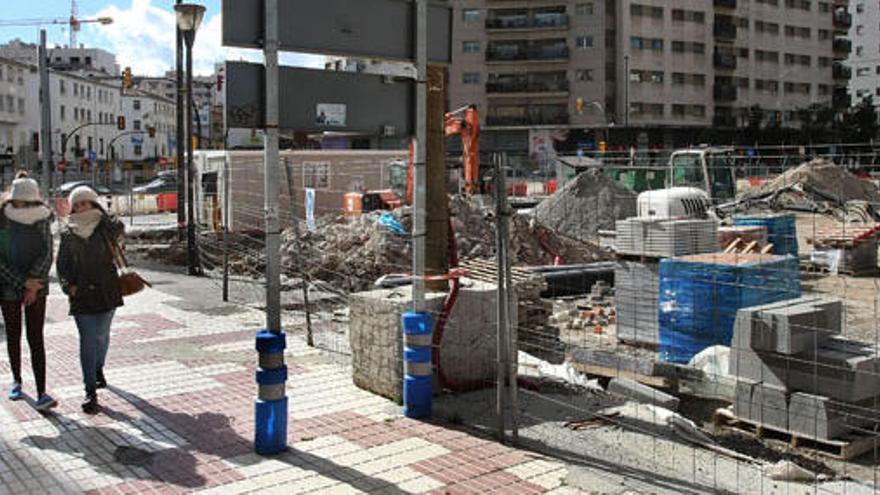 Las obras del metro en el entorno de El Corte Inglés.