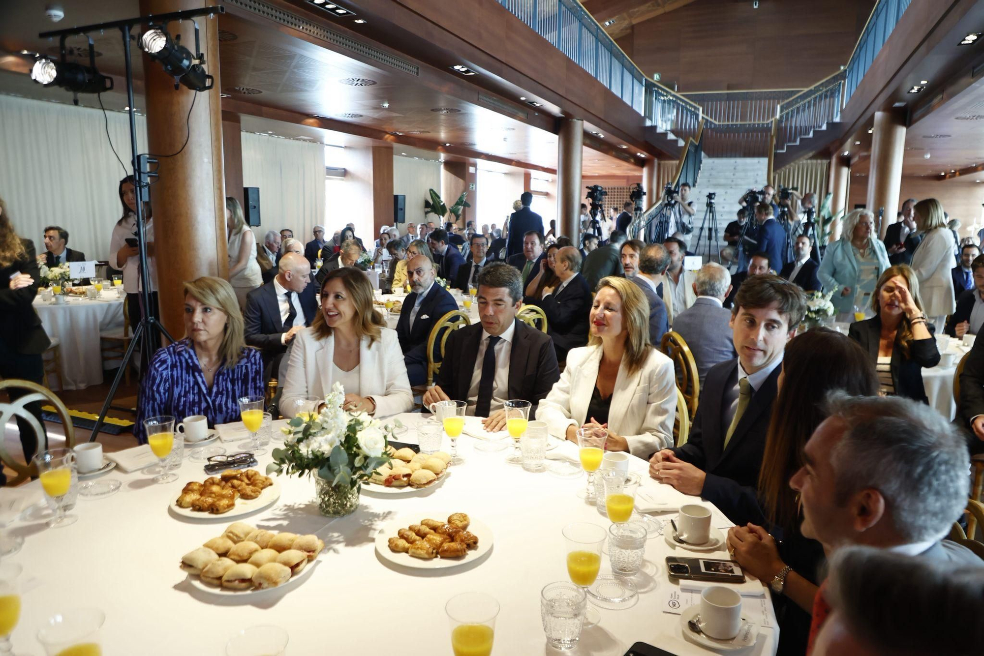 La puesta en escena de la intervención de Begoña Carrasco en el Fórum Europa