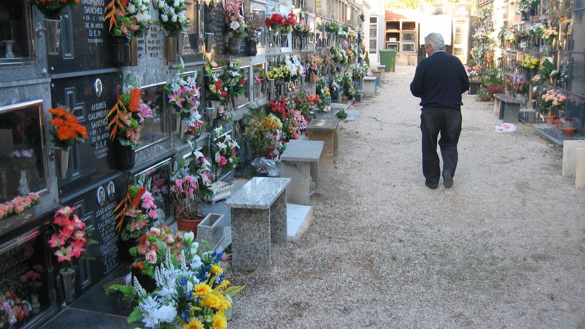 Imagen de archivo del Cementerio Municipal de Crevillent