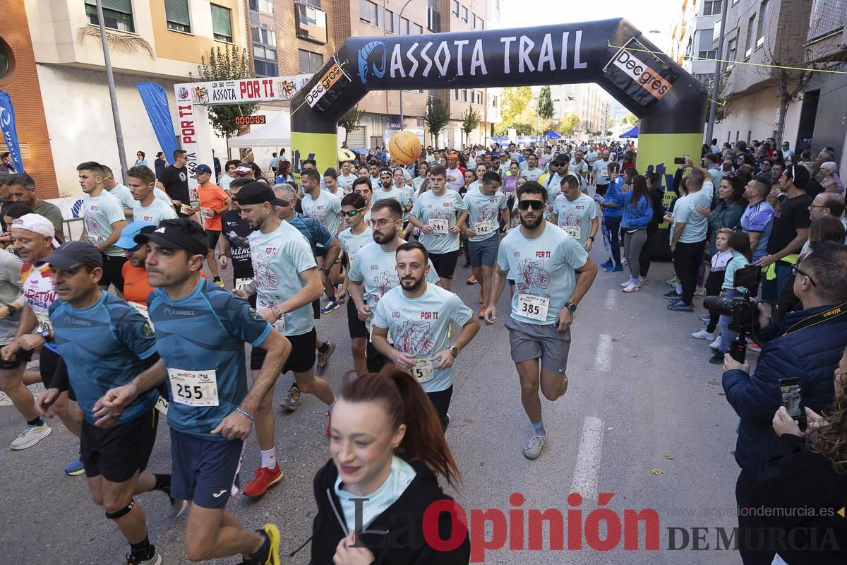 Carrera '10K Assota por ti' en Caravaca (salida y giro primera vuelta)