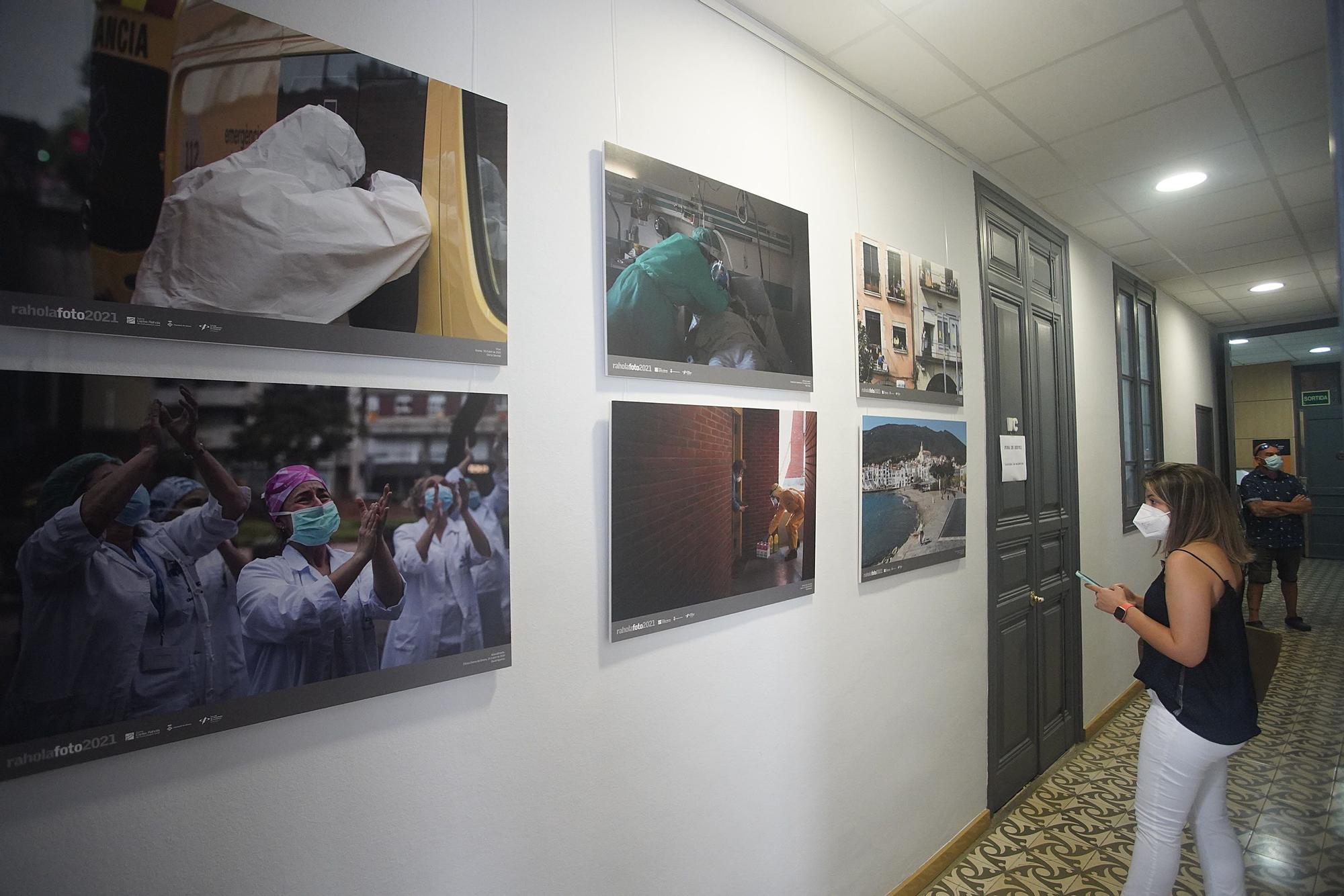 La cara més (in)humana de la pandèmia protagonitza l’exposició Rahola Foto 2021